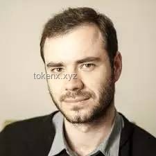 喜欢红帽子的马斯克，这次戴了黑帽子：特斯拉战略转型的深度剖析